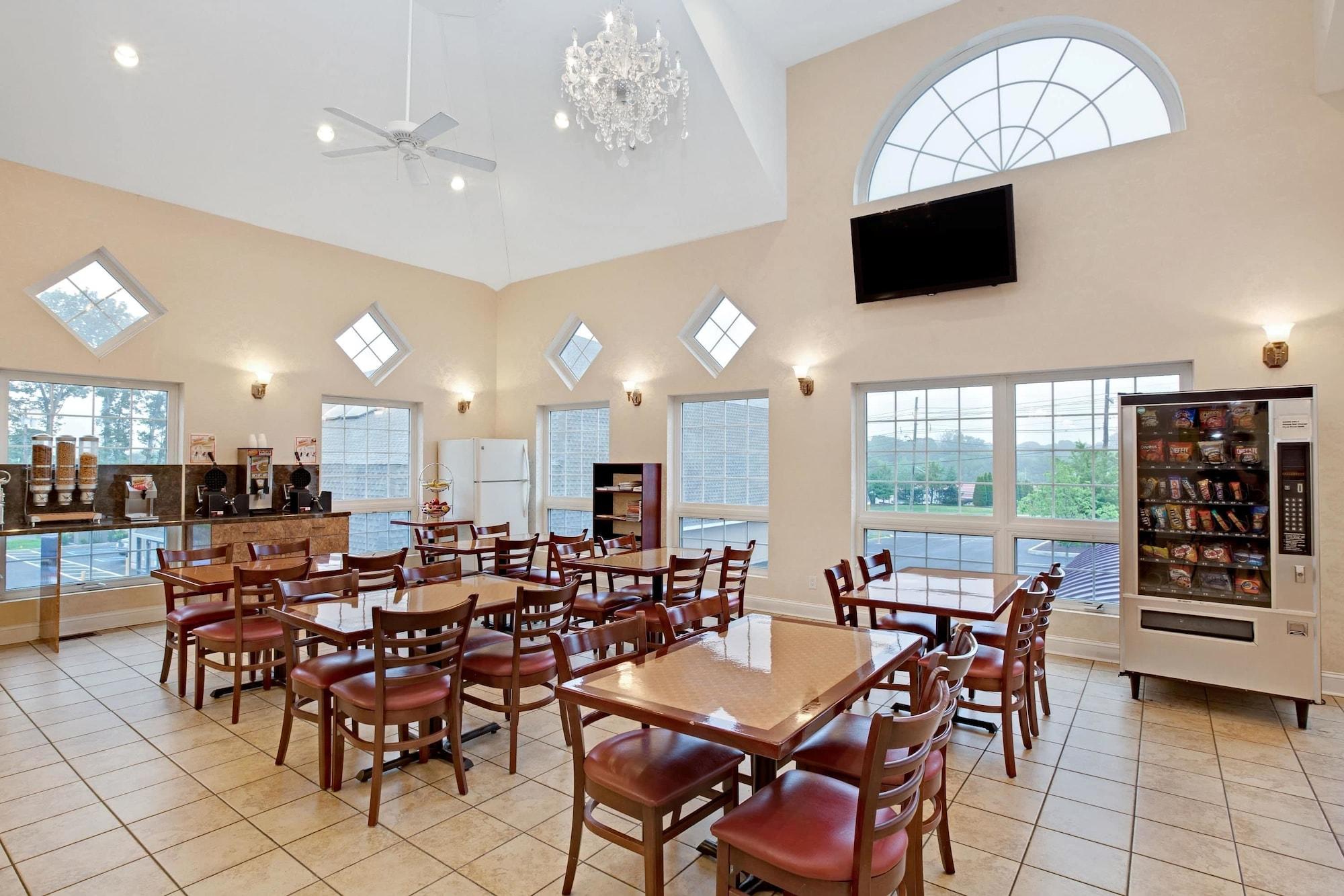 Howard Johnson By Wyndham Blackwood Near Philadelphia Екстер'єр фото