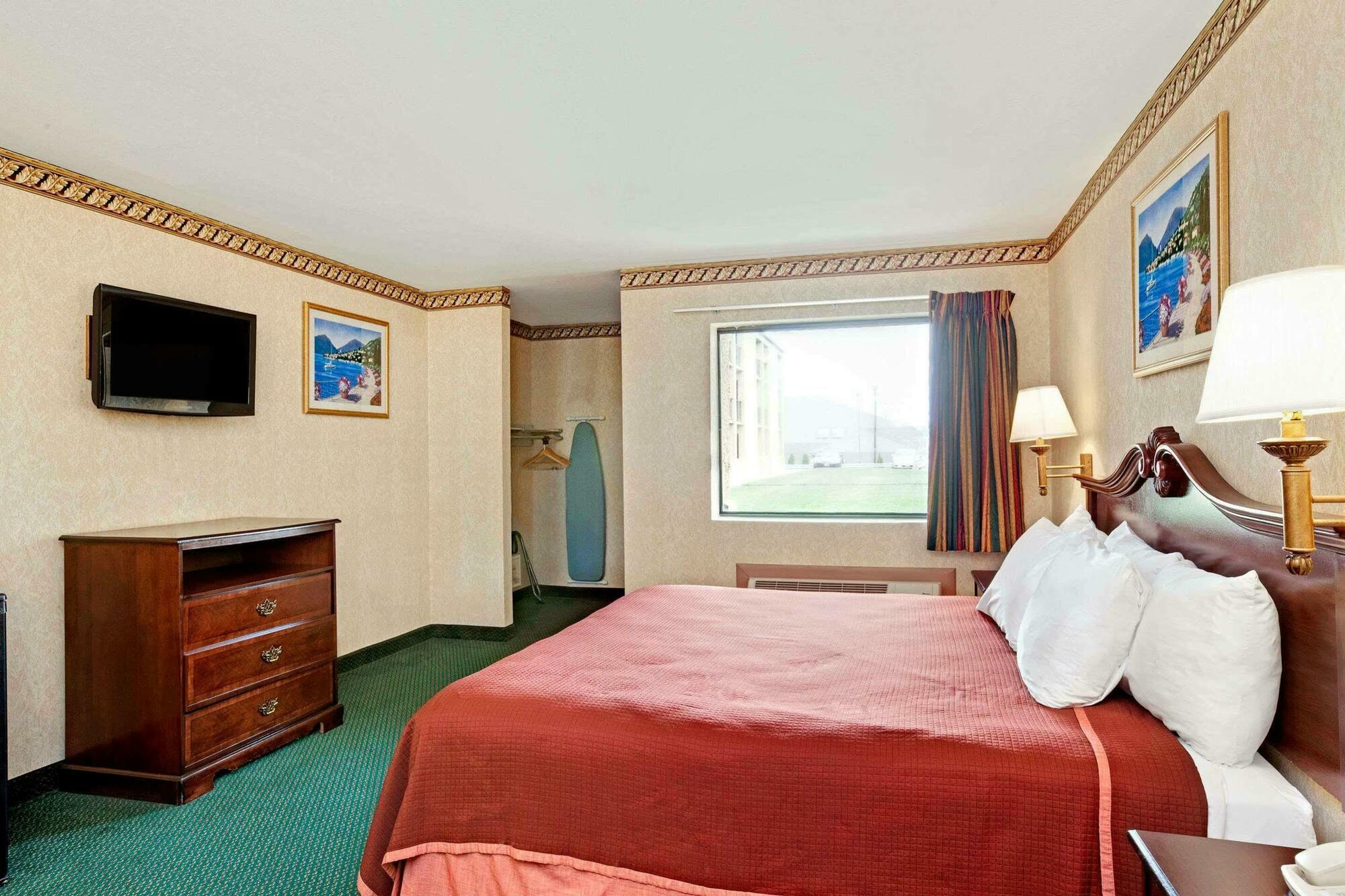 Howard Johnson By Wyndham Blackwood Near Philadelphia Екстер'єр фото